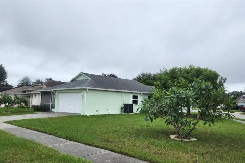 Villa ou maison à louer à Port Richey, Floride: 3 chambres, 118.73 m2 № 2410644 - photo 23