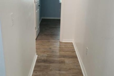 Villa ou maison à louer à Port Richey, Floride: 3 chambres, 118.73 m2 № 2410644 - photo 11