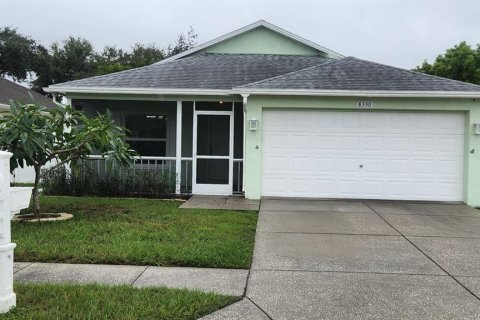 Villa ou maison à louer à Port Richey, Floride: 3 chambres, 118.73 m2 № 2410644 - photo 2
