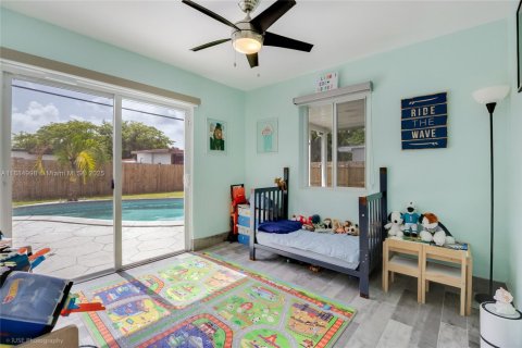 Villa ou maison à vendre à North Miami, Floride: 2 chambres, 110.55 m2 № 1930266 - photo 17
