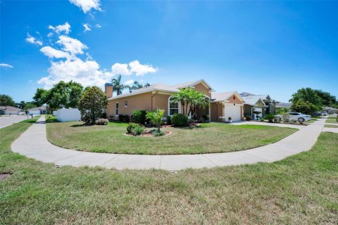 Villa ou maison à vendre à Largo, Floride: 3 chambres, 173.73 m2 № 2117779 - photo 6