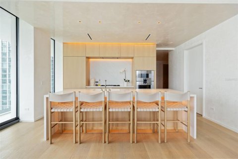 Condominio en alquiler en Tampa, Florida, 2 dormitorios, 173.54 m2 № 1564892 - foto 24