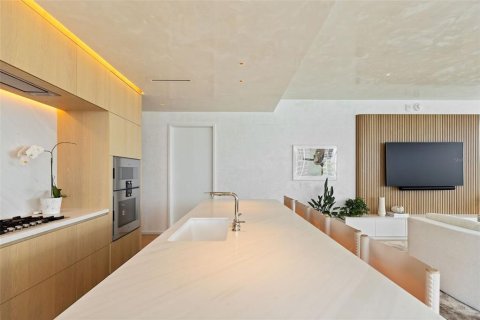 Condominio en alquiler en Tampa, Florida, 2 dormitorios, 173.54 m2 № 1564892 - foto 27