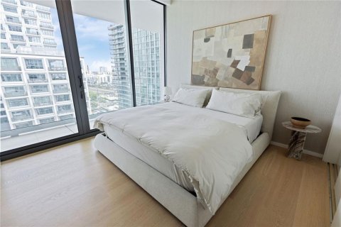 Condominio en alquiler en Tampa, Florida, 2 dormitorios, 173.54 m2 № 1564892 - foto 9