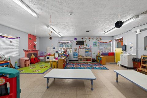 Propiedad comercial en venta en Tampa, Florida, 370.77 m2 № 2418506 - foto 11