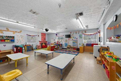 Propiedad comercial en venta en Tampa, Florida, 370.77 m2 № 2418506 - foto 12