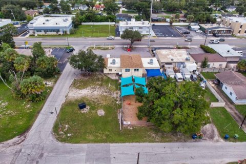 Propiedad comercial en venta en Tampa, Florida, 370.77 m2 № 2418506 - foto 6
