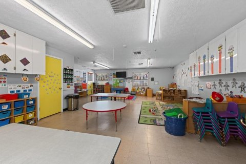 Propiedad comercial en venta en Tampa, Florida, 370.77 m2 № 2418506 - foto 25