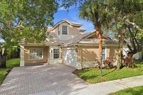 Villa ou maison à Parkland, Floride 4 chambres, 256.04 m2 № 2376137