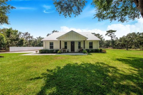 House in Haines City, Florida 3 bedrooms, 179.86 sq.m. № 2345586 - photo 4