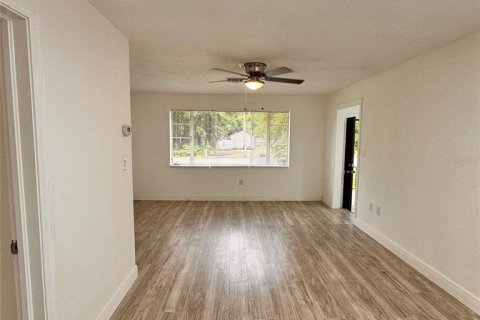 House in Ocala, Florida 3 bedrooms, 96.71 sq.m. № 1769087 - photo 15