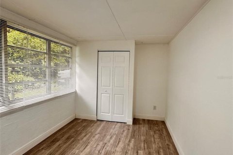 House in Ocala, Florida 3 bedrooms, 96.71 sq.m. № 1769087 - photo 8