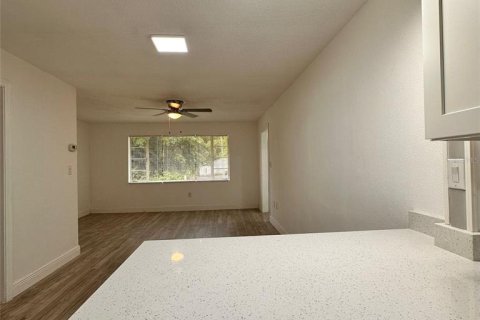 House in Ocala, Florida 3 bedrooms, 96.71 sq.m. № 1769087 - photo 16