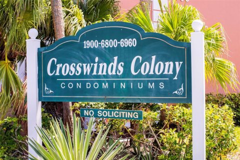 Condo in Saint Petersburg, Florida, 2 bedrooms  № 1755204 - photo 28