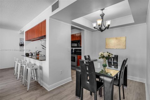 Condominio en venta en Miami, Florida, 2 dormitorios, 102.66 m2 № 1862686 - foto 2