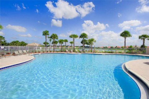 Condominio en alquiler en Sarasota, Florida, 3 dormitorios, 173.08 m2 № 1839842 - foto 16