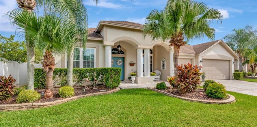 Villa ou maison à Lutz, Floride 4 chambres, 228.82 m2 № 1919937