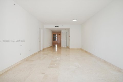 Condo in Key Biscayne, Florida, 2 bedrooms  № 1971275 - photo 9