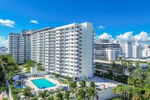 Condo à Miami Beach, Floride, 1 chambre  № 2012299