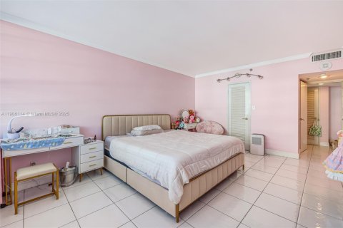 Copropriété à vendre à Miami Beach, Floride: 1 chambre, 76.18 m2 № 2012299 - photo 19