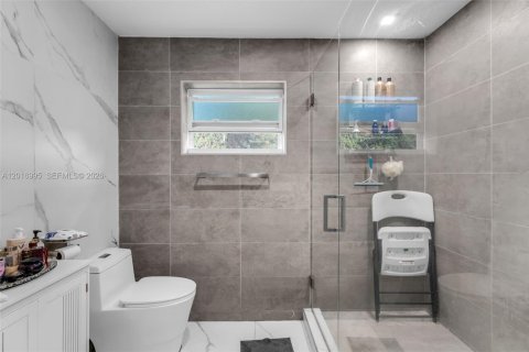 Villa ou maison à vendre à Miami, Floride: 4 chambres, 164.99 m2 № 2086891 - photo 21