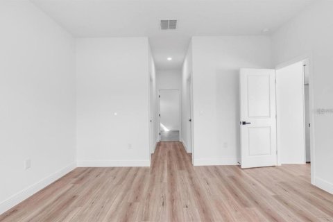Casa en alquiler en Ocala, Florida, 4 dormitorios, 173.26 m2 № 2156238 - foto 14
