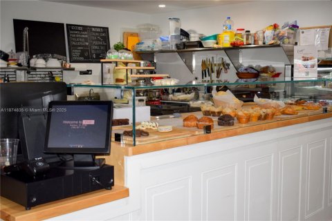 Copropriété à vendre à Aventura, Floride: 2 chambres, 98.66 m2 № 1925942 - photo 22