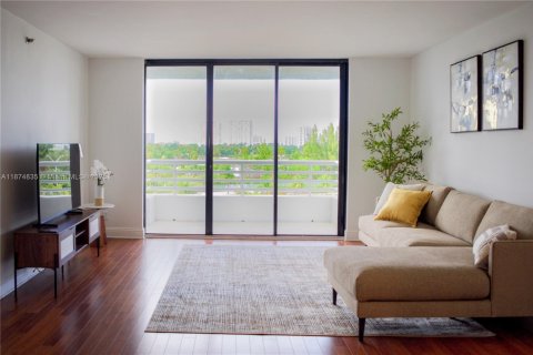 Copropriété à vendre à Aventura, Floride: 2 chambres, 98.66 m2 № 1925942 - photo 2