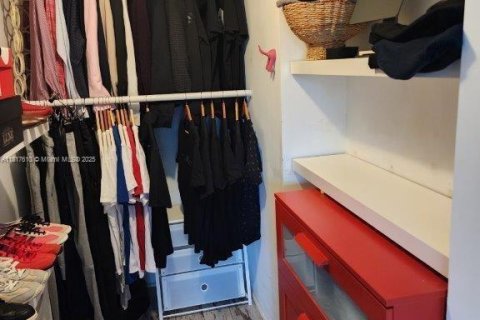 Copropriété à vendre à Hollywood, Floride: 2 chambres, 80.55 m2 № 1979762 - photo 9