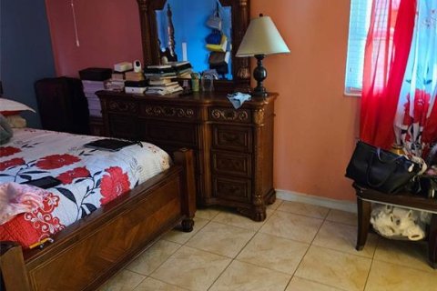 Villa ou maison à vendre à Lutz, Floride: 3 chambres, 110.37 m2 № 1909277 - photo 5