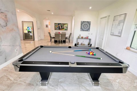 House in Homestead, Florida 4 bedrooms, 228.54 sq.m. № 1858585 - photo 8