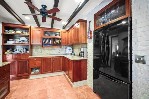 House in Clearwater, Florida 3 bedrooms, 167.22 sq.m. № 1678490 - photo 18