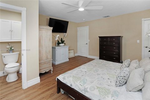 Villa ou maison à vendre à Hollywood, Floride: 3 chambres, 149.57 m2 № 1739999 - photo 24