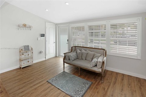 Villa ou maison à vendre à Hollywood, Floride: 3 chambres, 149.57 m2 № 1739999 - photo 20