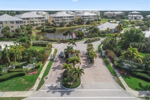 Villa ou maison à louer à Englewood, Floride: 4 chambres, 244.15 m2 № 2096877 - photo 20