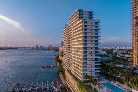 Condo in Miami Beach, Florida, 1 bedroom  № 2075240