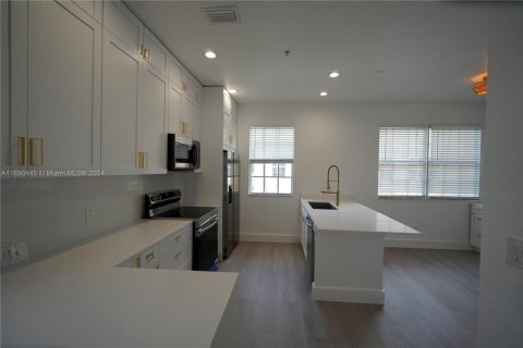 Купить таунхаус в Бойнтон-Бич, Флорида 3 спальни, 148.55м2, № 1959487 - фото 15