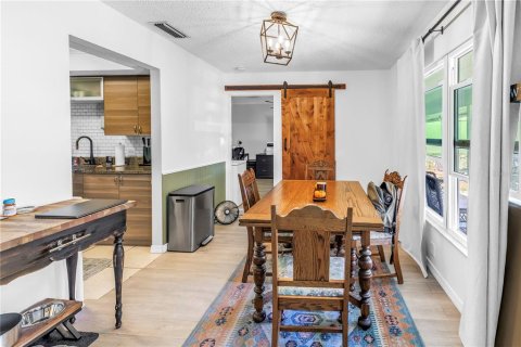 Casa en venta en Sarasota, Florida, 3 dormitorios, 115.2 m2 № 2126916 - foto 7