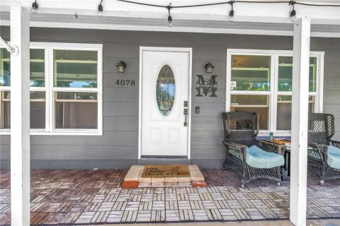Casa en venta en Sarasota, Florida, 3 dormitorios, 115.2 m2 № 2126916 - foto 2
