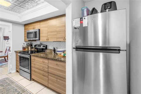 Casa en venta en Sarasota, Florida, 3 dormitorios, 115.2 m2 № 2126916 - foto 11