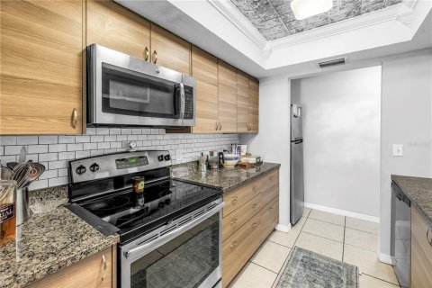Casa en venta en Sarasota, Florida, 3 dormitorios, 115.2 m2 № 2126916 - foto 10