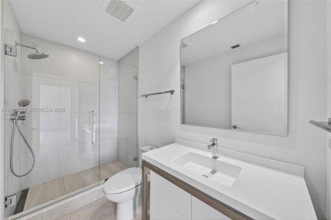 Condo in Sunrise, Florida, 1 bedroom № 2182011 - photo 21