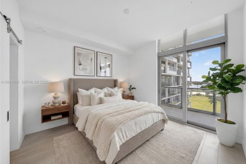 Condo in Sunrise, Florida, 1 bedroom № 2182011 - photo 3