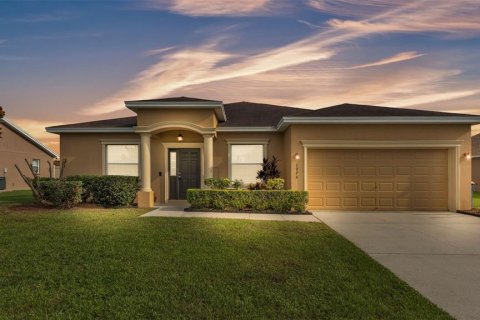 Villa ou maison à vendre à Bartow, Floride: 4 chambres, 194.44 m2 № 1791509 - photo 2