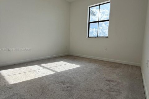 Touwnhouse à louer à Homestead, Floride: 3 chambres, 162.58 m2 № 1927897 - photo 6