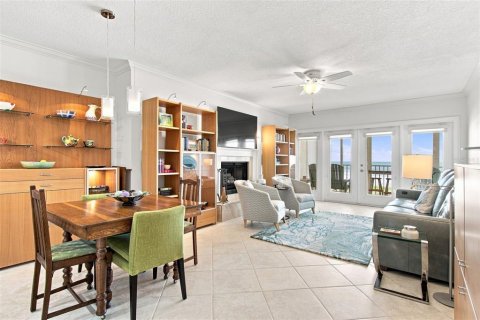 Condominio en venta en Clearwater, Florida, 2 dormitorios, 129.13 m2 № 2329760 - foto 5
