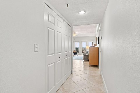 Condominio en venta en Clearwater, Florida, 2 dormitorios, 129.13 m2 № 2329760 - foto 13