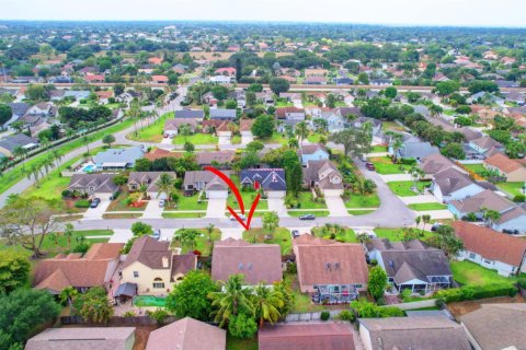 Casa en alquiler en Wellington, Florida, 3 dormitorios, 174.84 m2 № 1172555 - foto 1