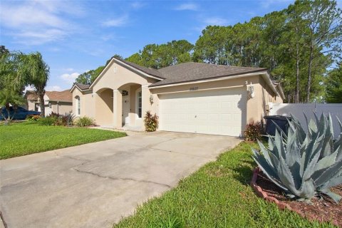 Casa en venta en Land O' Lakes, Florida, 5 dormitorios, 281.68 m2 № 2427654 - foto 6