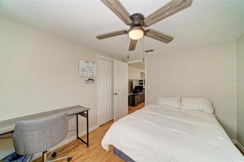 House in Saint Petersburg, Florida 2 bedrooms, 75.81 sq.m. № 2418663 - photo 27